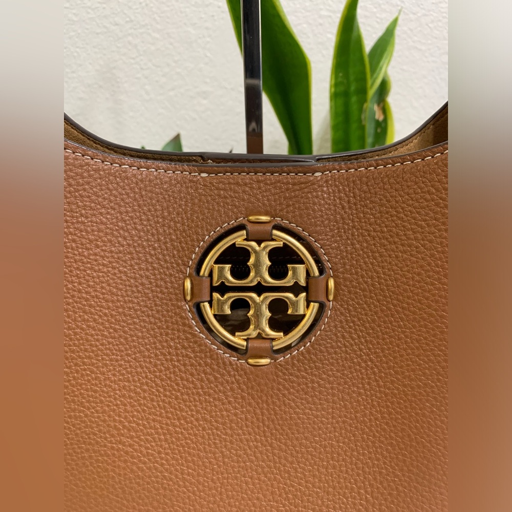 💕👜 TORY BURCH Miller Hobo Bag - Picture 6 of 11